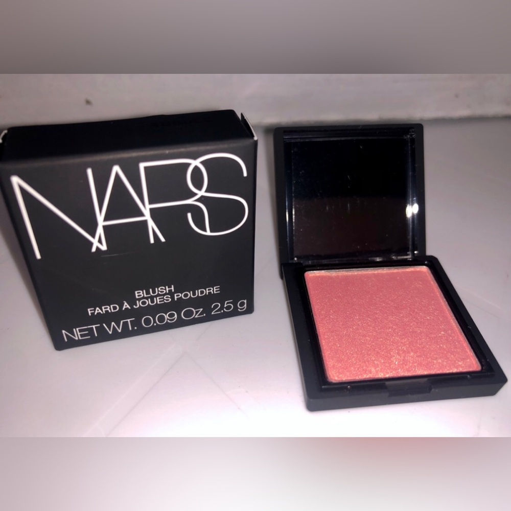 BNIB NARS Blush in Orgasm - 777 - Picture 8 of 8